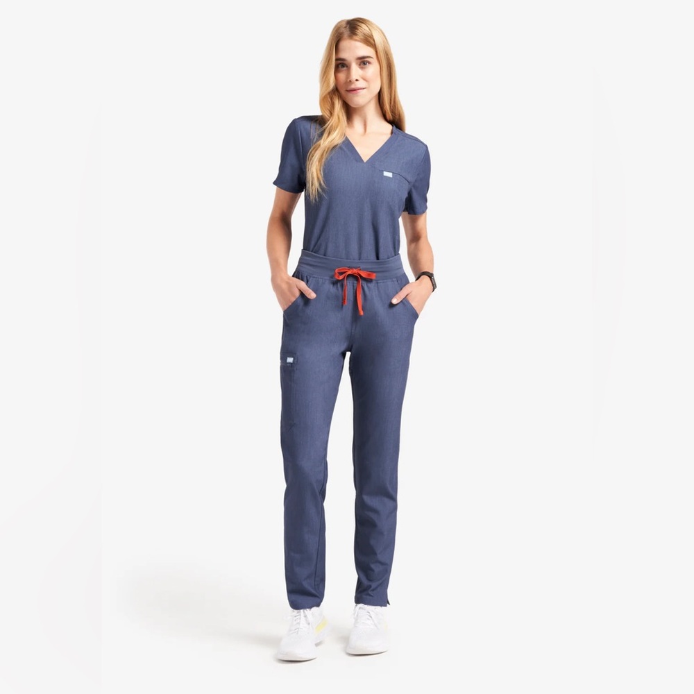 Lago Scrub Set in Denim